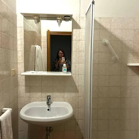 ゲストハウス Baratoff